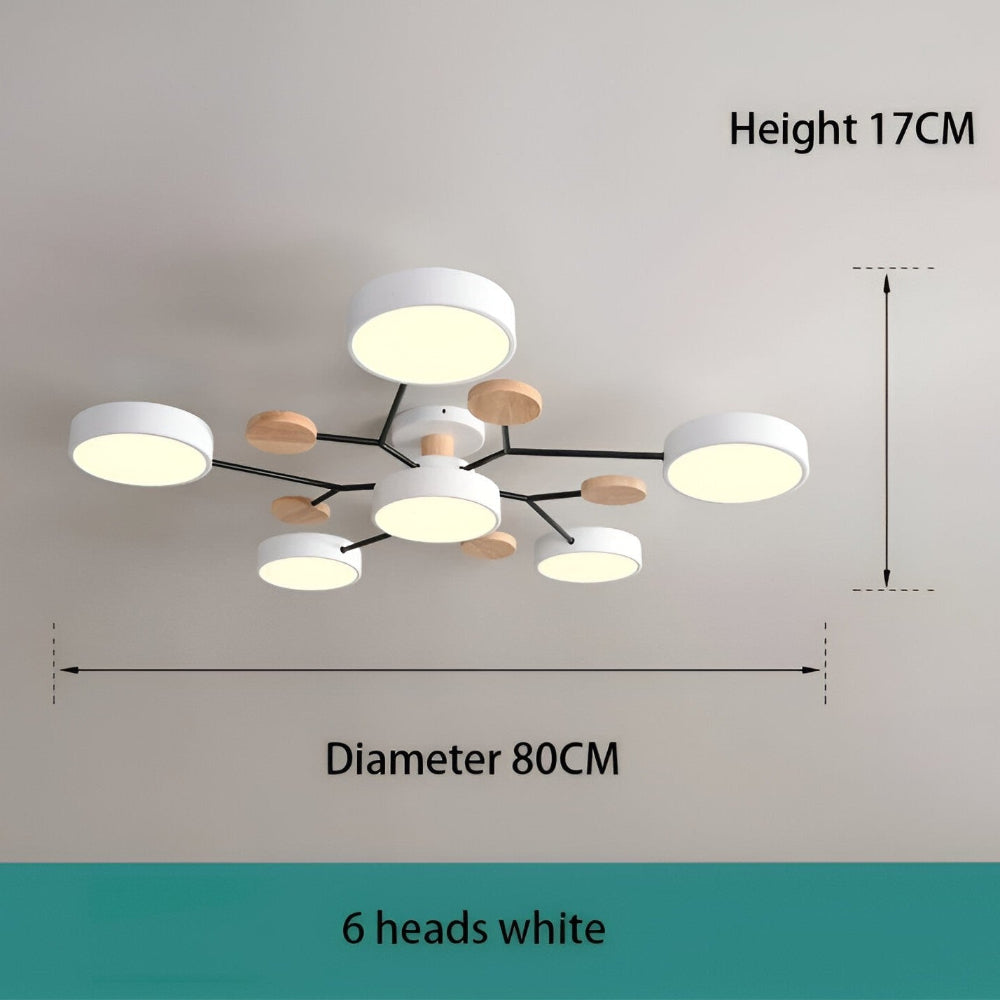 Svart modern LED taklampa. Ger elegant kontrast i vardagsrummets inredning.
