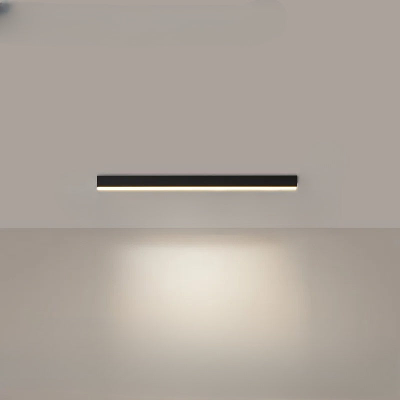 LED taklampa med mjukt, dimbart ljus. Modern skandinavisk design för mysigt hem.