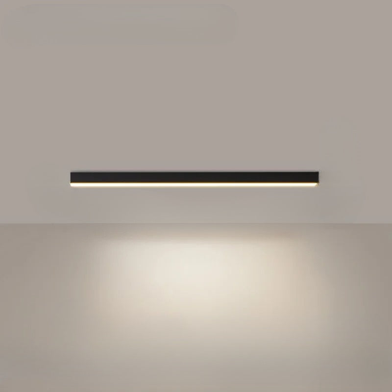 Skandinavisk LED taklampa över köksö, modern design, dimbar för funktion och mys.