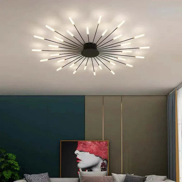 Guldfärgad LED taklampa, solstråledesign. Hög kvalitet för modern inredning.