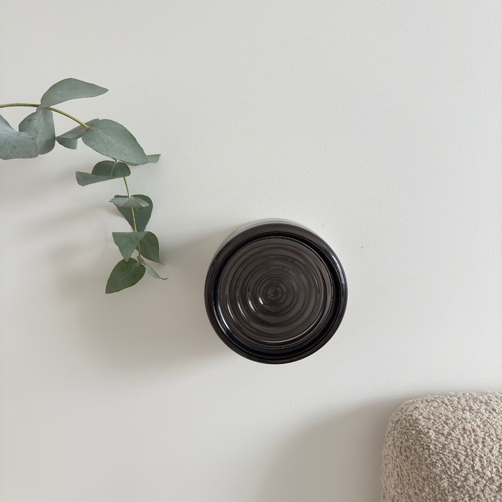 Exklusiv LED-vägglampa, glas & metall, stilfull belysning som förhöjer din heminredning.