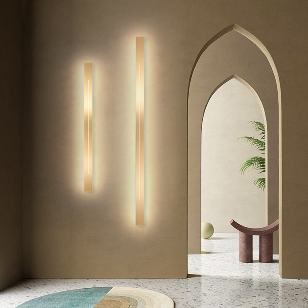 Energieffektiv svart LED-vägglampa, dimbar för modern sovrumsbelysning.