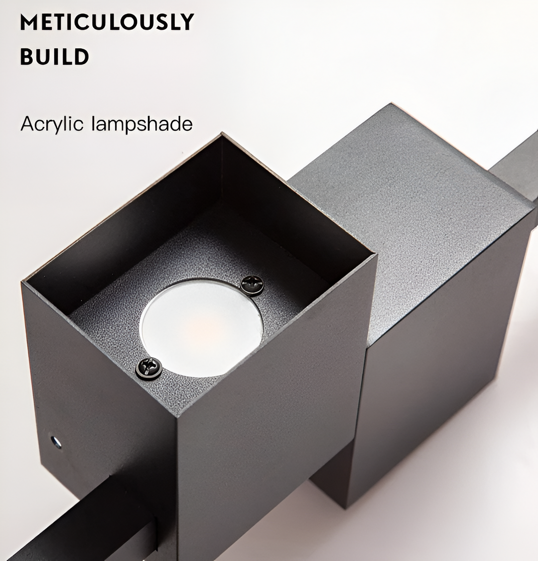 LED vägglampa med avancerad teknik för effektiv och modern hembelysning.