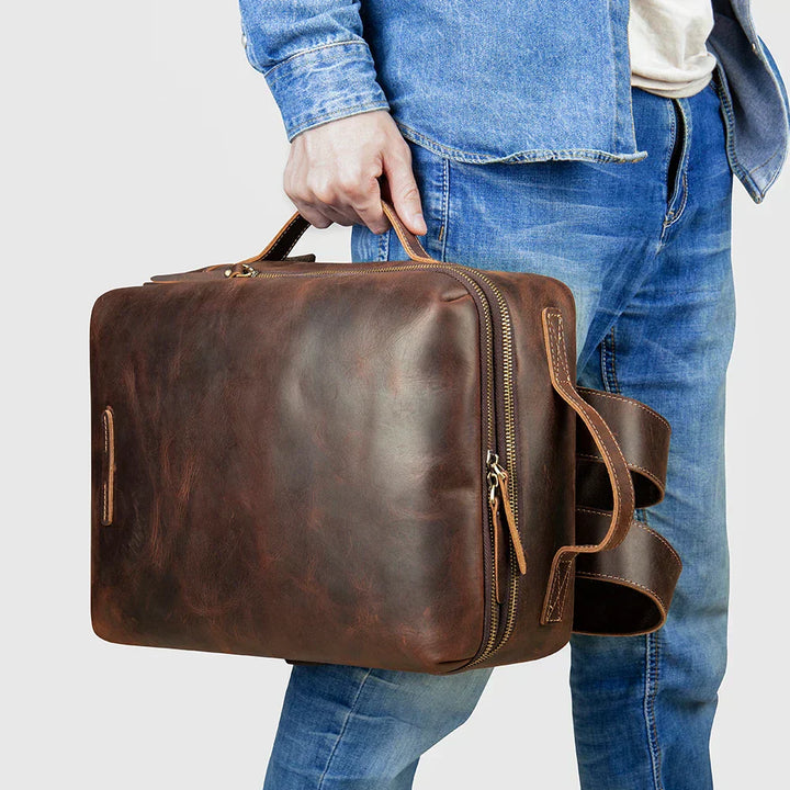 Stöldskyddad ryggsäck LuxeBackpack. Säker pendlingsväska med dolda fack, skyddar laptop och värdesaker effektivt.