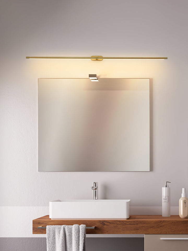 Svart LED vägglampa med varmt ljus och touchdimmer för flexibel inomhusbelysning.