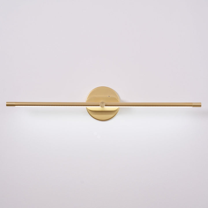 Elegant linjär LED vägglampa, svart för modern inomhusbelysning i kök eller hall.