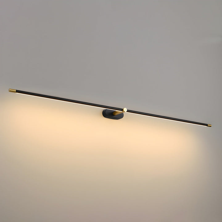 Guldfärgad LED vägglampa med touchdimmer, elegant för hallen eller som läslampa.