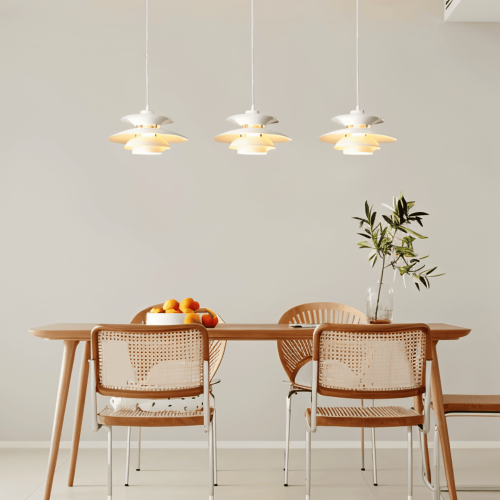 Trendig designlampa, modern belysning. Nordisk pendellampa för stilmedvetna.