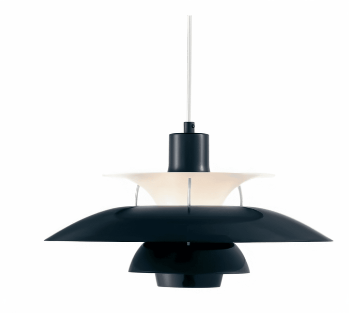Färgglad scandi taklampa. Nordisk inspiration, modern belysning.
