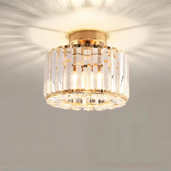 Lyxig modern rund taklampa, adderar elegans till heminredning och vardagsrum med sitt stilrena ljus.