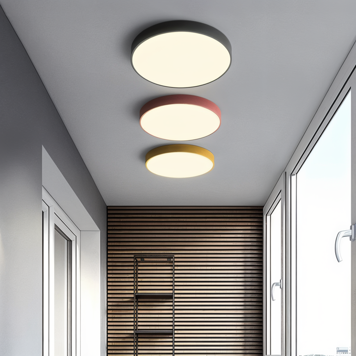 Färgglad macaron-inspirerad rund LED taklampa, modern hembelysning för unik inredning.