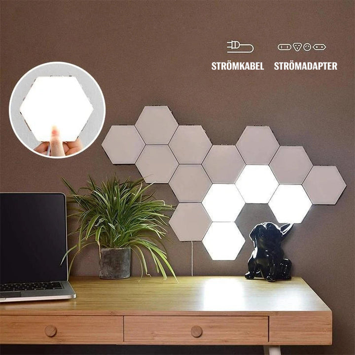 "Modern sexkantig LED-vägglampa med geometrisk design och touch-kontroll, belysning i ABS-material för elegant inredning."