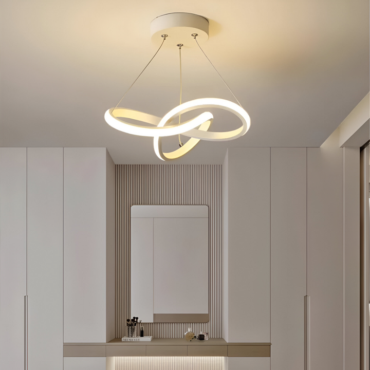 Minimalistisk LED-taklampa i spiraldesign. Modern takbelysning som förhöjer heminredningen, 24 cm.