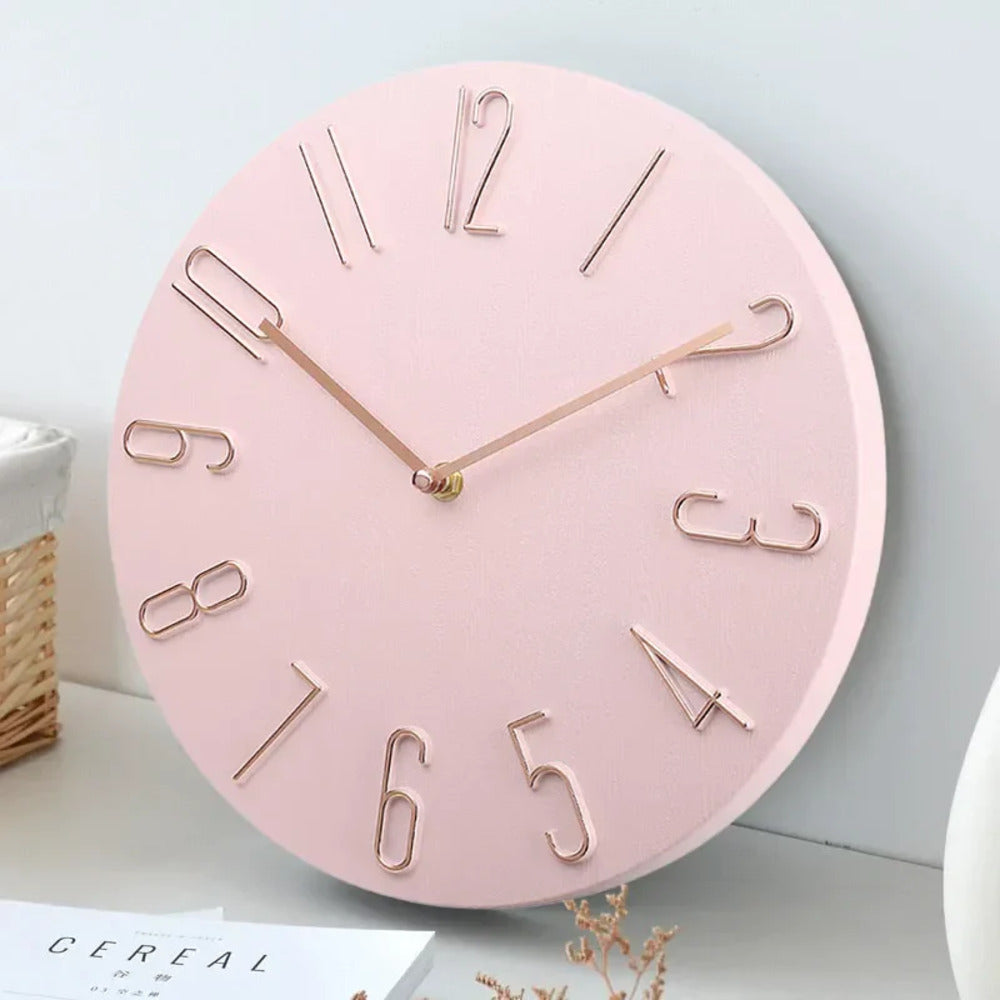 Modern tyst väggklocka med minimalistisk design. Perfekt för stilig inredning i hemmet.