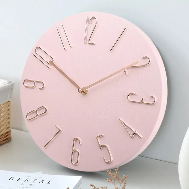 Modern tyst väggklocka med minimalistisk design. Perfekt för stilig inredning i hemmet.