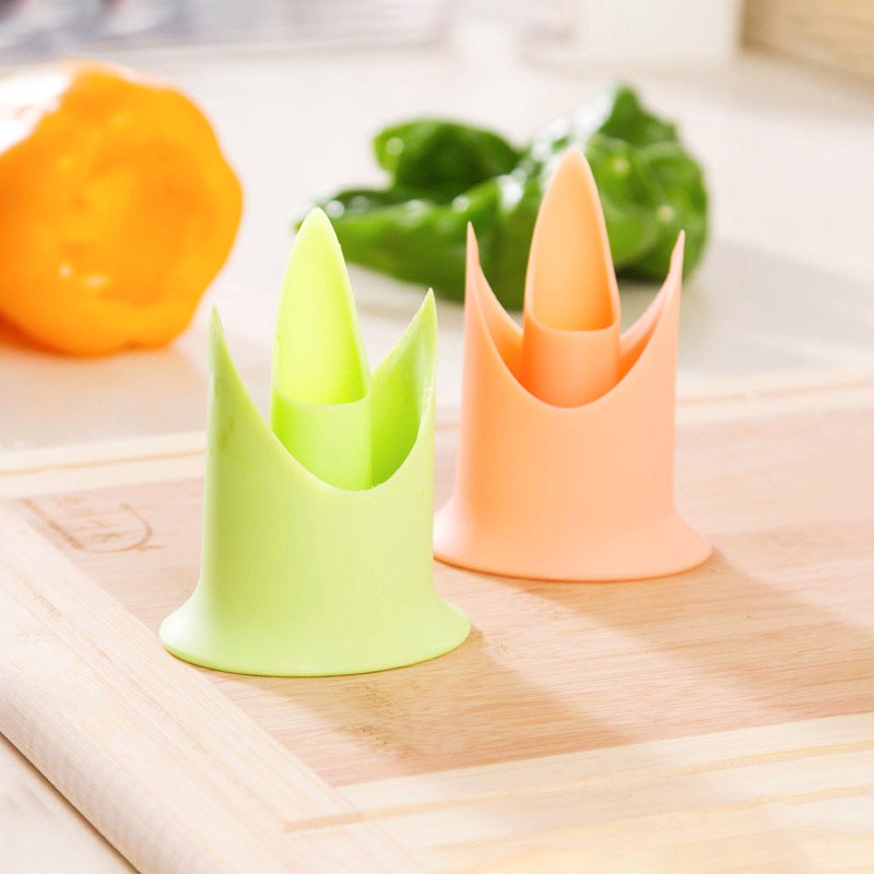 "Multifunktionell grönsaksurkärnare av livsmedelsgodkänd silikon i kompakt design för enkel urkärning av paprika och grönsake