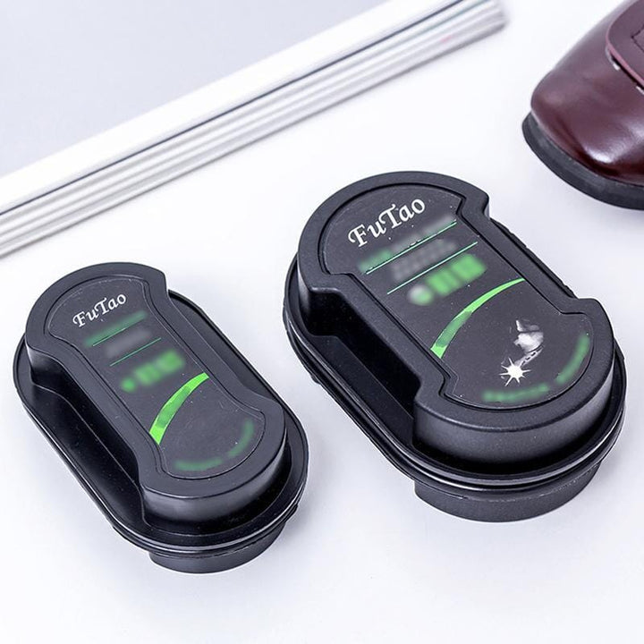 "Multifunktionell skoputs svamp för skovård, svart och vit, kompakt för enkel rengöring av läder, perfekt för resor."