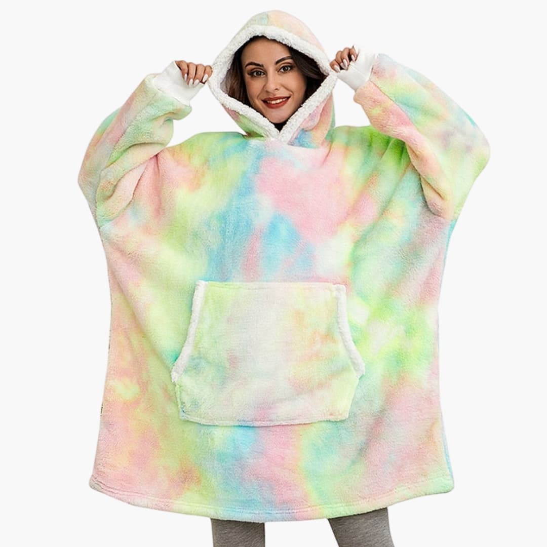 Mönstrad filt hoodie unisex med stor huva och mjuk känguruficka. För hemmamys och avslappnad stil.