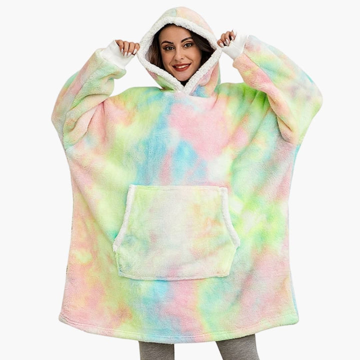 Mönstrad filt hoodie unisex med stor huva och mjuk känguruficka. För hemmamys och avslappnad stil.