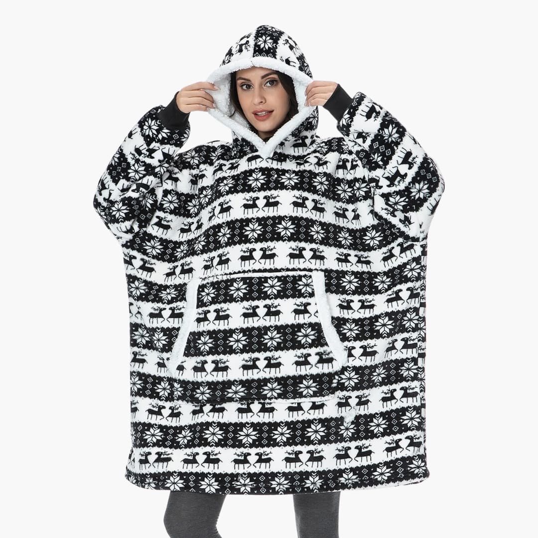 Varm och skön unisex huvtröja i filttyg. Rymlig design med stor huva, perfekt för kalla dagar.