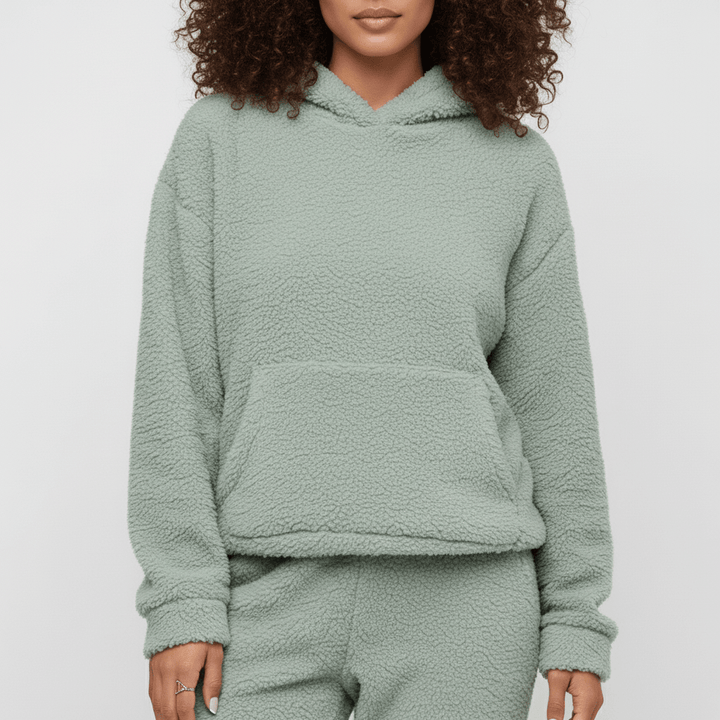Dam Loungewear-set "Skye" med känguruficka, luvtröja & byxor. Mysig present.