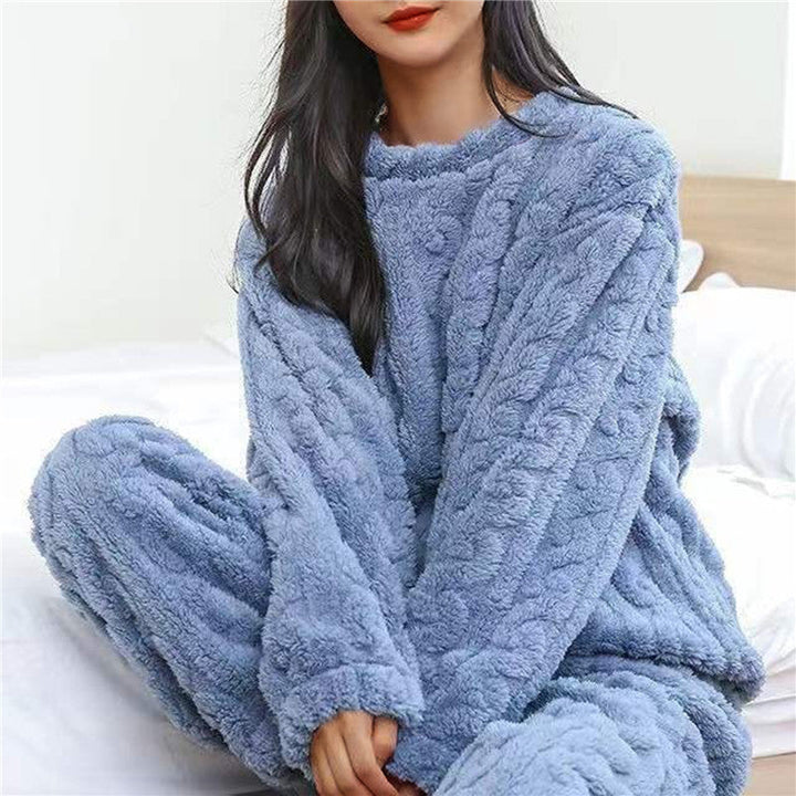 Långärmat dam pyjamas set i två delar, Amy. Mysiga nattkläder som fungerar utmärkt som loungewear.