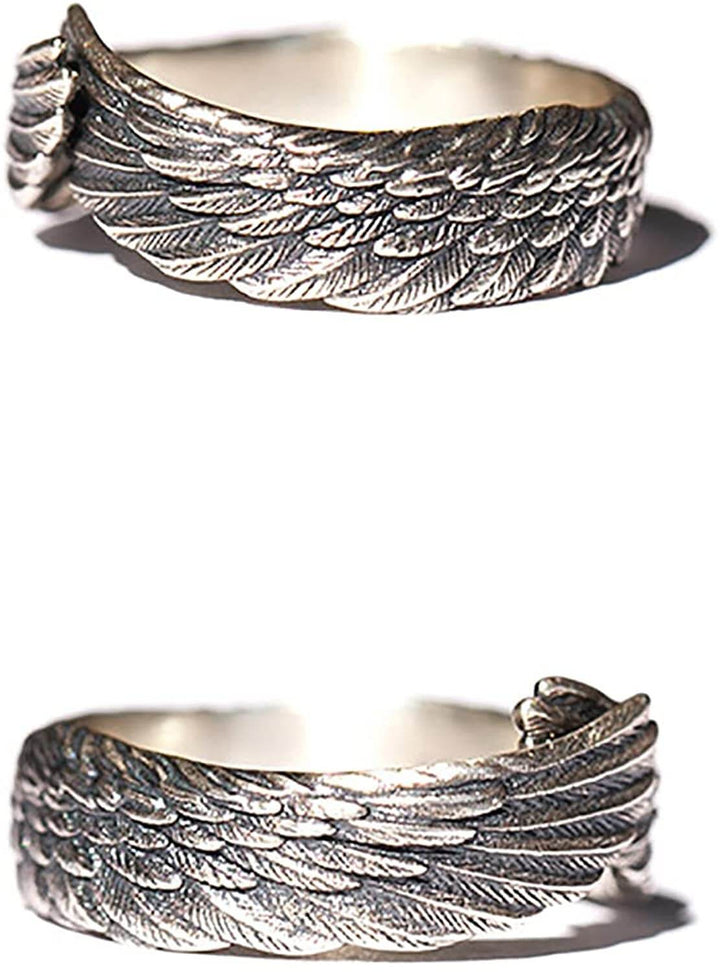 "Änglavinge ring i sterling silver för kvinnor, med detaljerad ängelvingdesign. Perfekt som elegant kvinnlig accessoar."