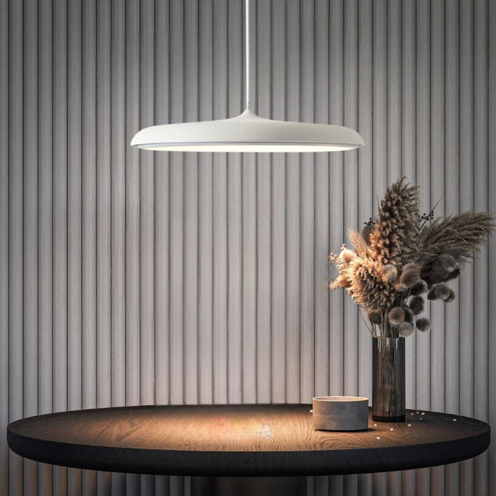 Norden LED-lampa för vardagsrum. Pendellampa med skandinavisk minimalistisk design.