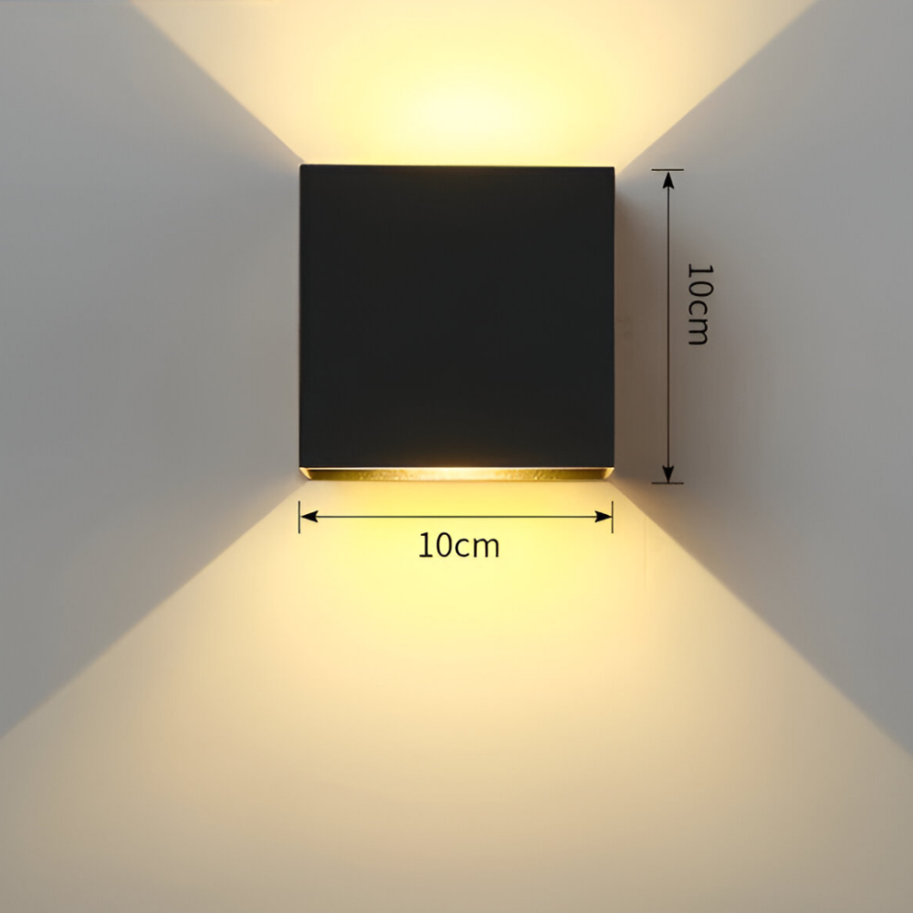 Minimalistisk nordisk LED-vägglampa, en stilren designlampa för energieffektiv heminredning.