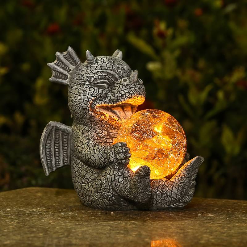 Unik fantasy-inspirerad LED-draklampa. Dekorativ bordslampa för hemmet som lyser upp mörkret.