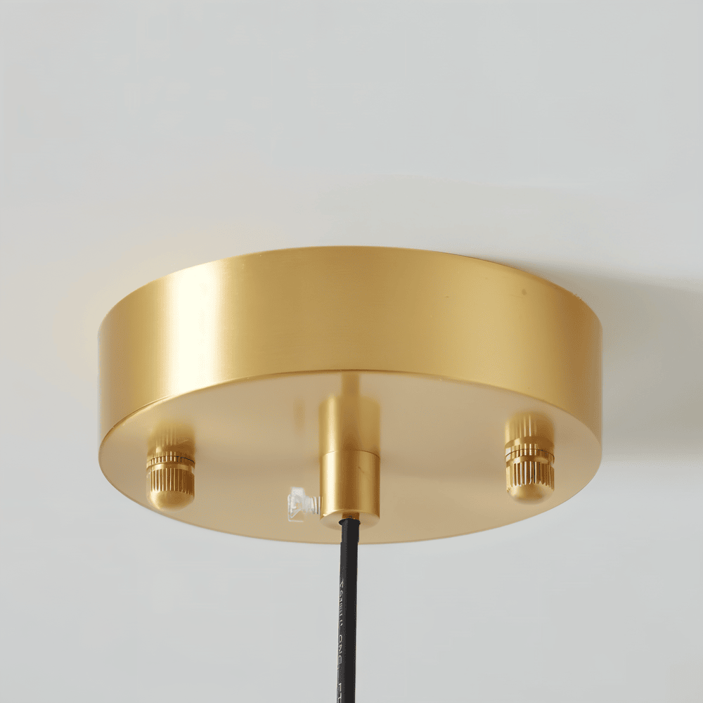 Retro LED taklampa, orange och vit. Elegant pendellampa med Bauhaus-design.