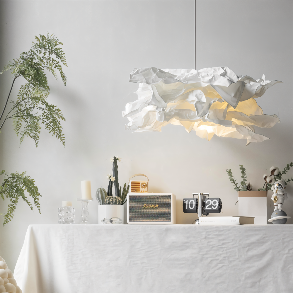 Skapa din egen OriCloud papperslampa, en vit DIY hänglampa som dekorativ konst.