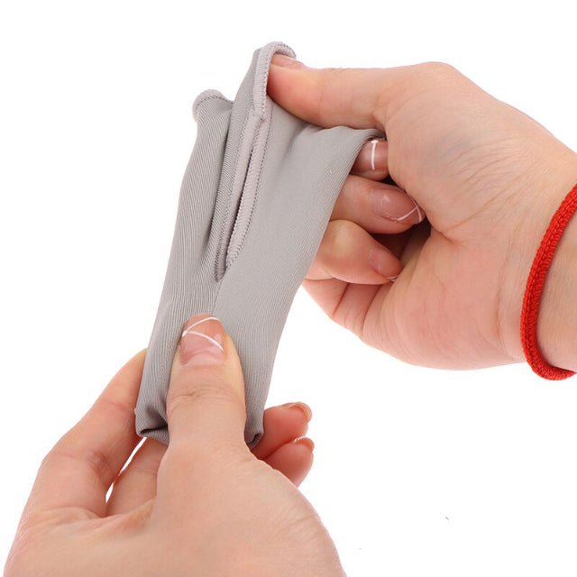 Flexibel tåseparator med inbyggd gelkudde. Ergonomiskt fotskydd för hallux valgus & daglig fotkomfort.