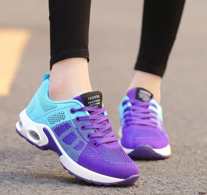 Kvinnors komfortskor för bättre fothälsa, ergonomiska och stilrena. Ortopediska sneakers för vardagsbruk.