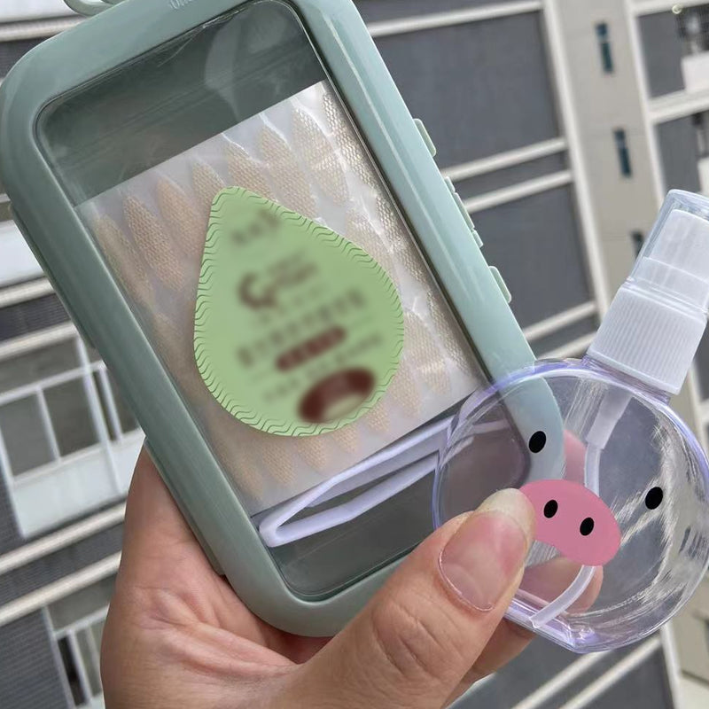 "Osynliga dubbla ögonlocksremsor lyfter ögonlocken med diskret och transparent design för naturlig och ungdomlig look."