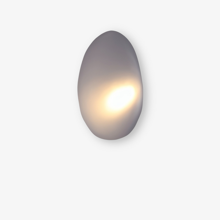 Energieffektiv PebbleHue vägglampa, LED-ljus med en touch av nordisk modernitet.