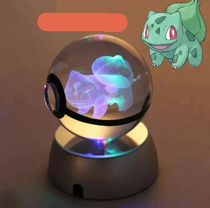 LED-nattlampa med Pokemon-tema, en förtrollande kristallkula, idealisk för anime-fans och barn.