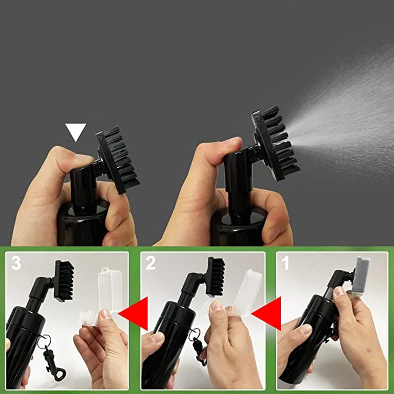 "Portabel golfklubba vattenborste, stort borsthuvud, svart plast, effektiv rengöring för bättre kontroll och precision."