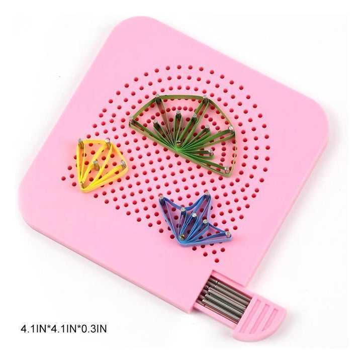 "Quilling upprullarbräda med nålar för nybörjare. Blå och rosa alternativ. Hjälper till att skapa intrikata mönster enkelt."