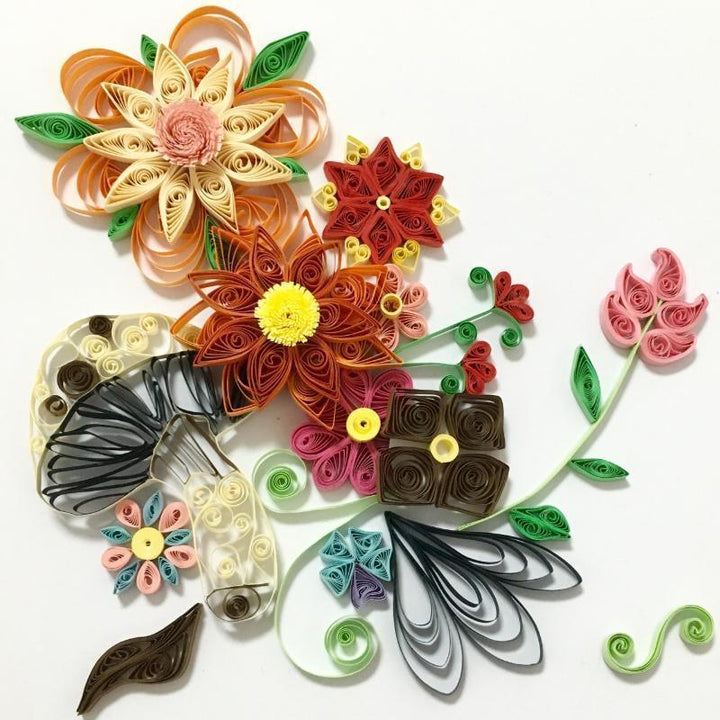 "Quilling upprullarbräda med nålar för nybörjare. Blå och rosa alternativ. Hjälper till att skapa intrikata mönster enkelt."