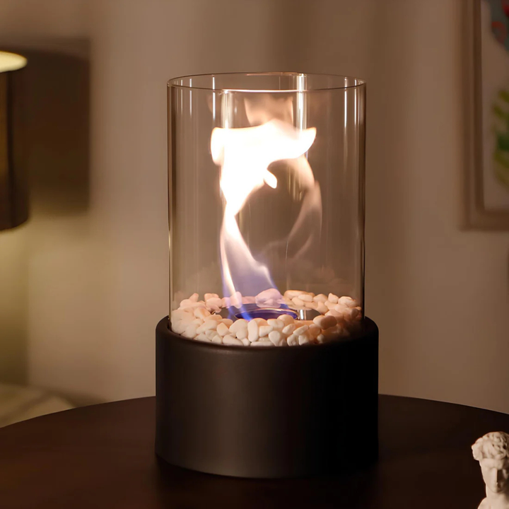 Rökfri bioetanol kaminlampa, bordsmodell, skapar mysig atmosfär inomhus. Elegant design för hemmet.