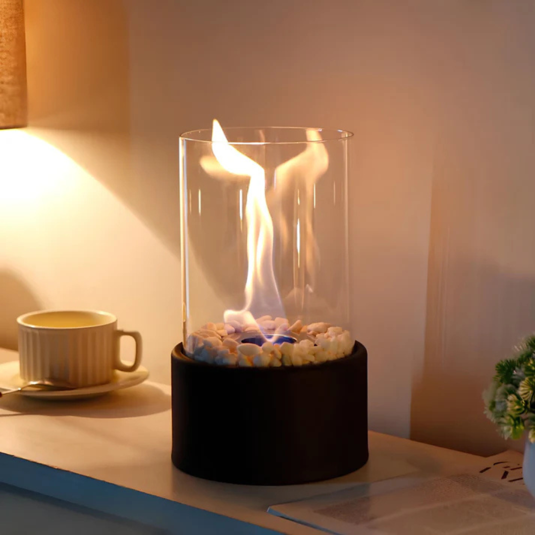 Modern design bioetanol eldstad för bord, rökfri. Skapar mysig inredningsdetalj med värme och ljus.