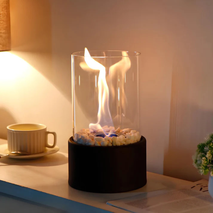 Modern design bioetanol eldstad för bord, rökfri. Skapar mysig inredningsdetalj med värme och ljus.