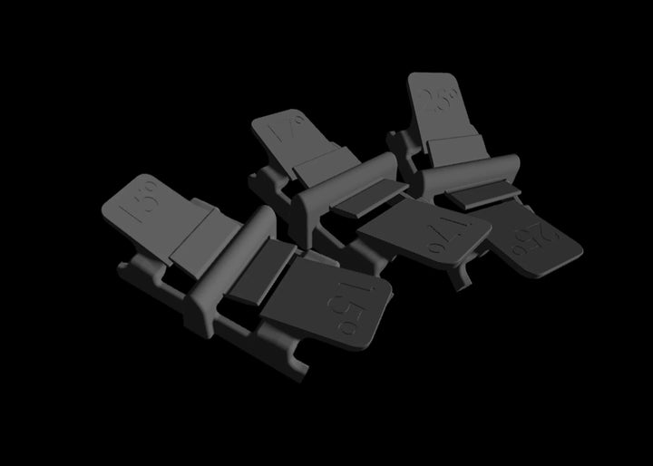 Detaljbild av RazorForge knivslip med utbytbara diamant- och keramiska slipstenar för professionell skärpning.