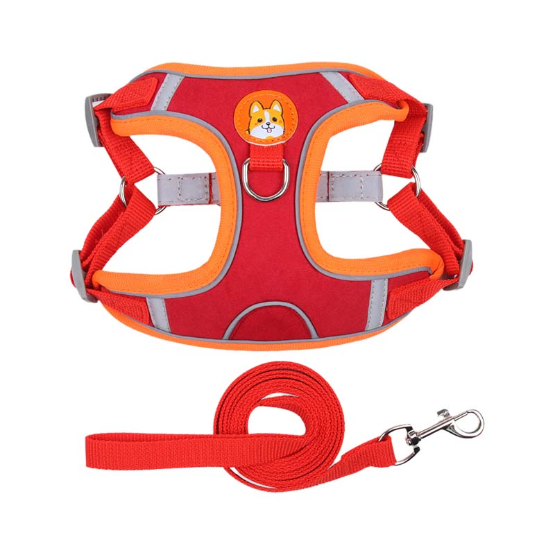 "Reflekterande justerbar husdjurssele och koppel, ljusbrun, för ökad säkerhet och synlighet vid promenader."