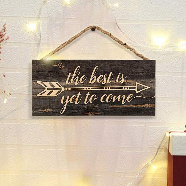 "Rektangulärt dekorativt trähänge, lämpligt för dörrar och fönster, elegant design med hållbart trämaterial."