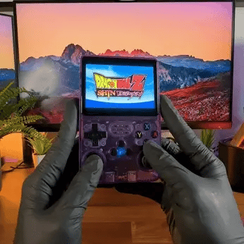 Toppklassig handhållen retro gamingkonsol. Perfekt för bärbar underhållning med retrospel.