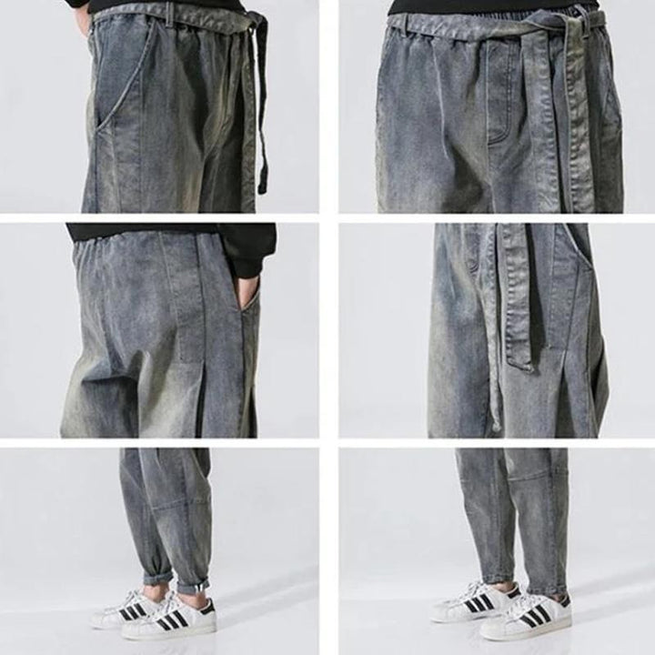 "Retro jeans för män i tjockt denim, lös passform, retrodesign, unika byxben, perfekt för vår och höst, ljusblå färg."