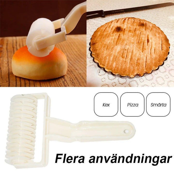 Roterande rullskärare i plast för bakverk, ergonomiskt handtag, skärarprecisa remsor för perfekta gittermönster.