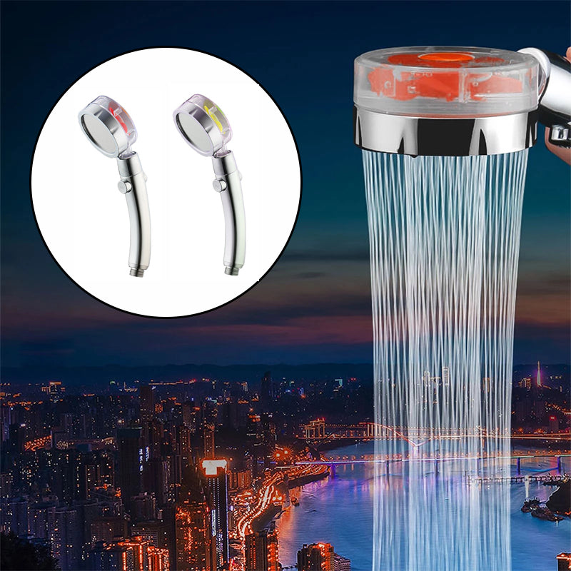 "Roterbar högtrycksdesign duschhuvud i modern stil, förbättrar vattentryck, silverfärgat med filtreringsfunktion."